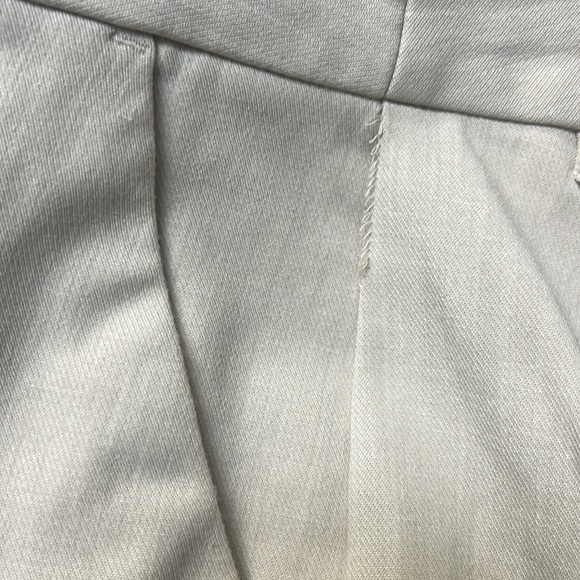 Work pants Express,the side there is some stitching missing shows in the picture - Picture 2 of 3
